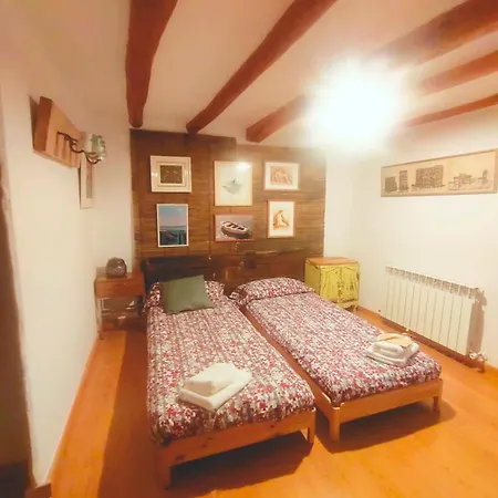 Casa Cosialls شاليه *